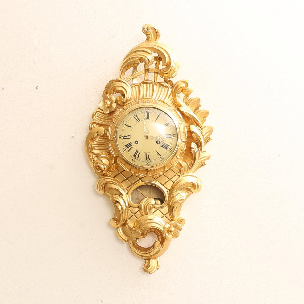 VÄGGPENDYL, förgylld och bronserad, 1900-tal.