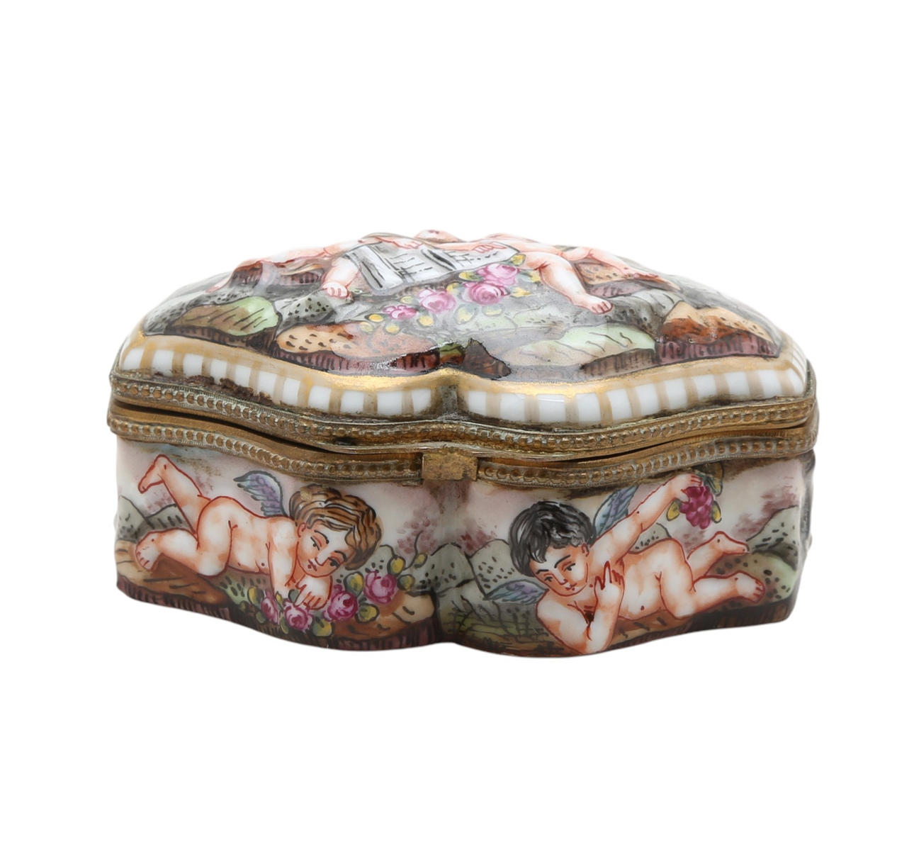 Capodimonte porcelain snuff box, 19th Century.