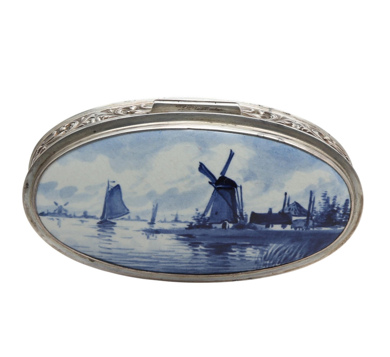 Dutch snuff box in silver, with Delft earthenware lid, 20th Century ...