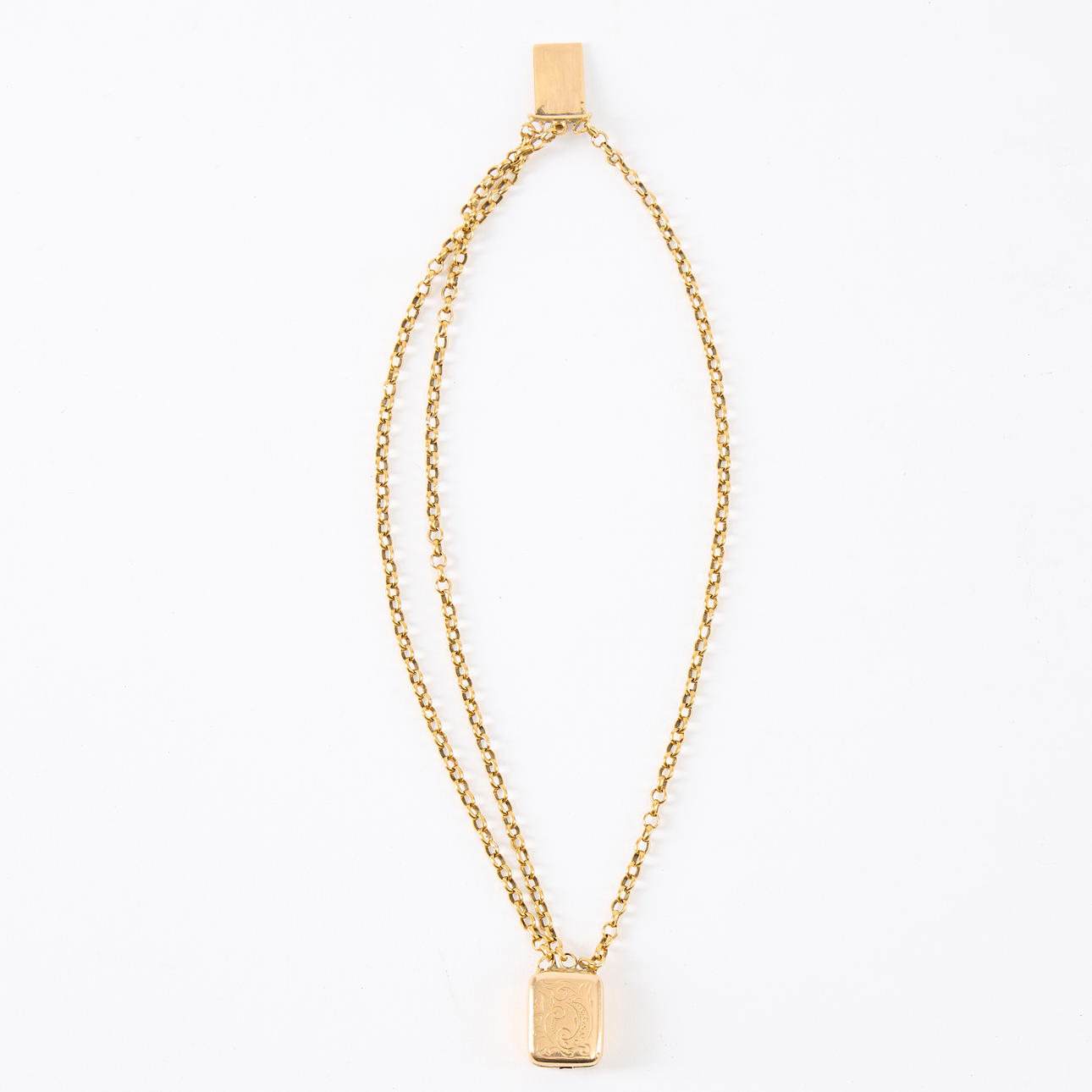BRACELET, three-row pea link, gold 18K.