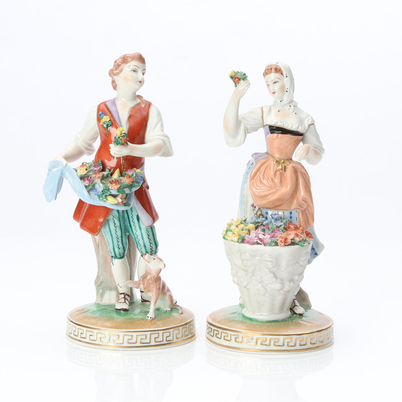 DRESDEN, FIGUREN, ZWEI STÜCK Porzellan mit polychromem Dekor. Deutschland, 20. Jahrhundert. Keramik & Porzellan - Europäisch