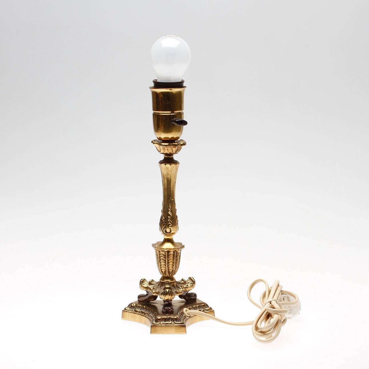 BORDSLAMPA, mässing, Empire-stil, 1900-tal.