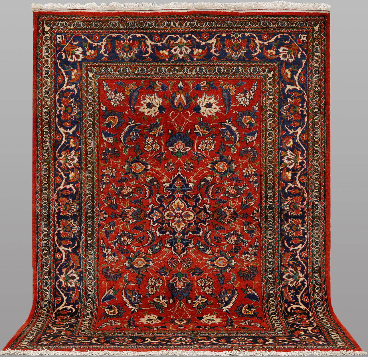 CARPET. Baktiari fine, 206 x 151 cm.
