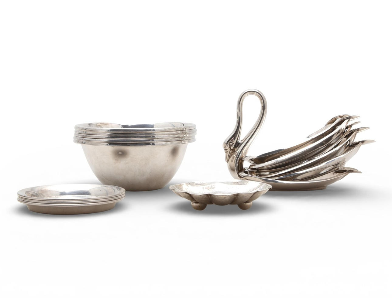 Various silver objects, 20th Century. Silver & Metals - Silver - Auctionet