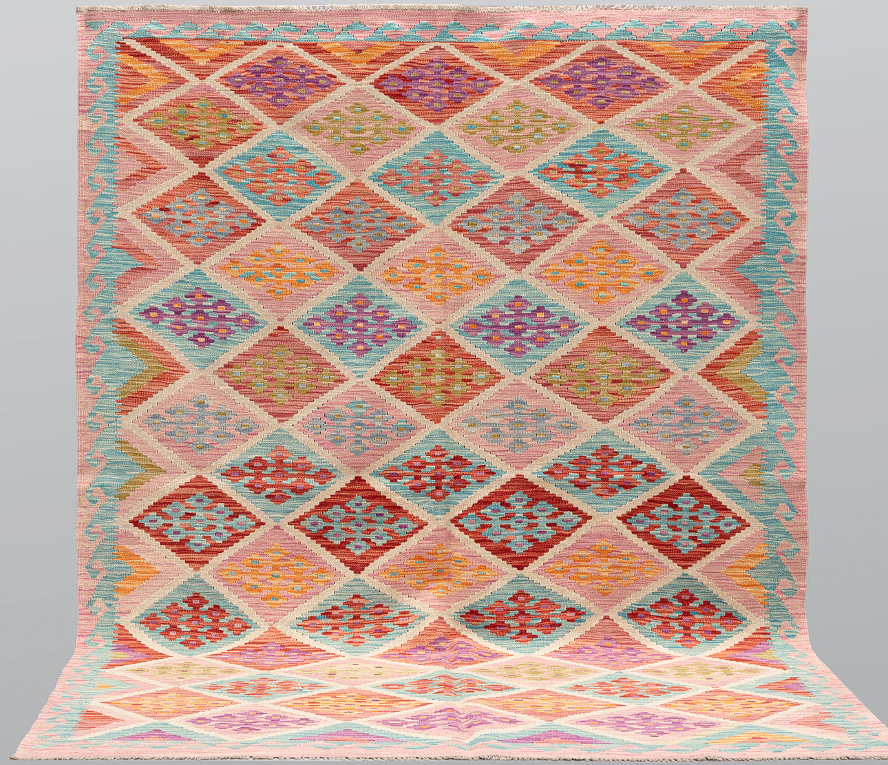 CARPET. Kelim classic design, 242 x 180 cm.