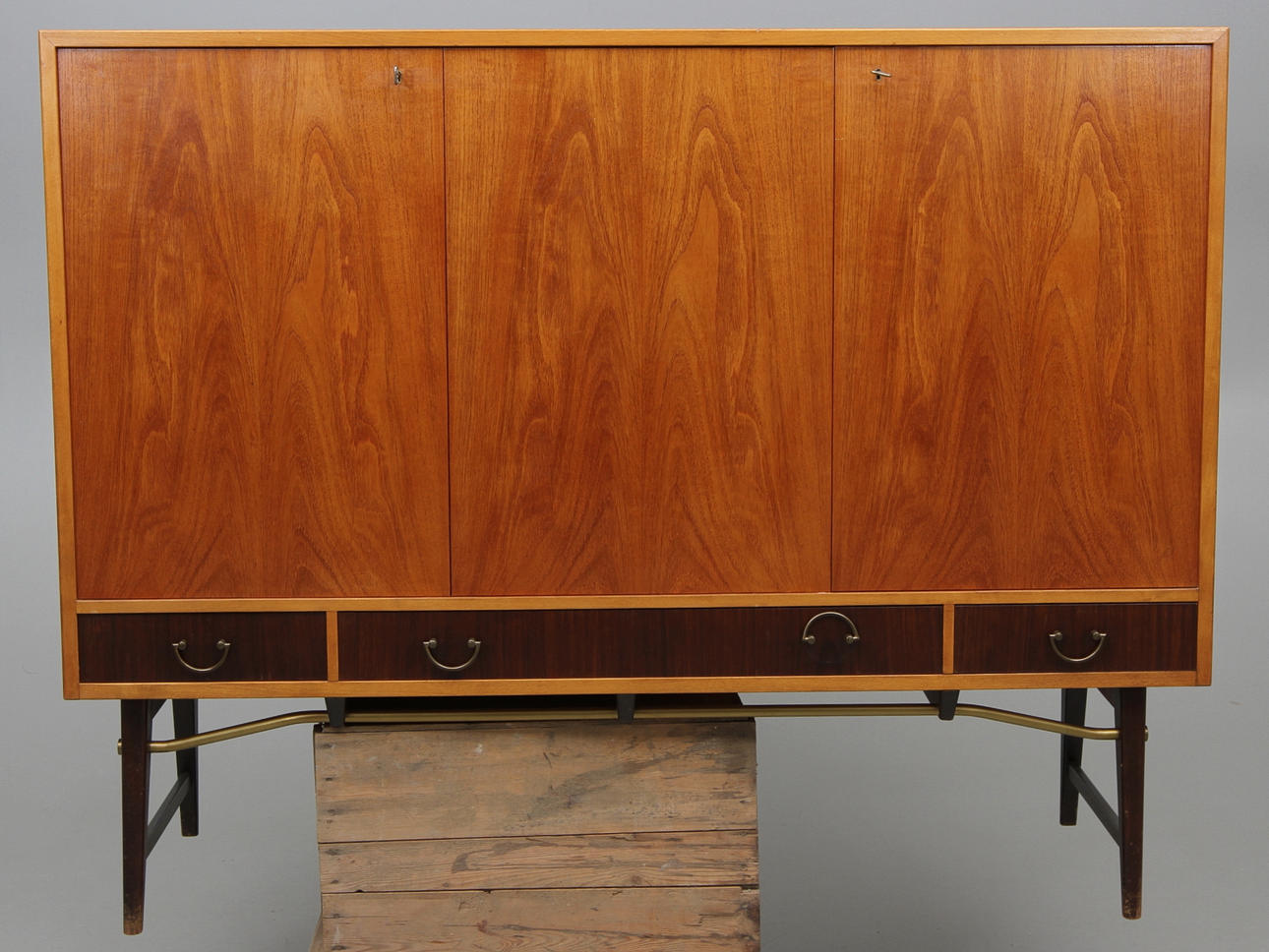 SIDEBORD, 1950-60-tal.