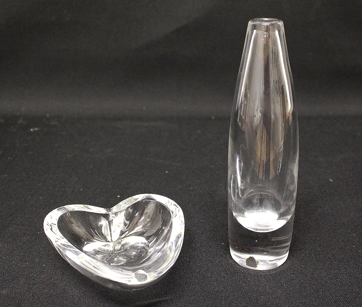 VICKE LINDSTRAND. VAS/SKÅL, skål.