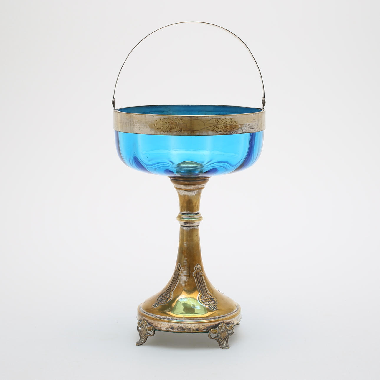 GREPSKÅL på fot, glas/nysilver, 1900-talets början.