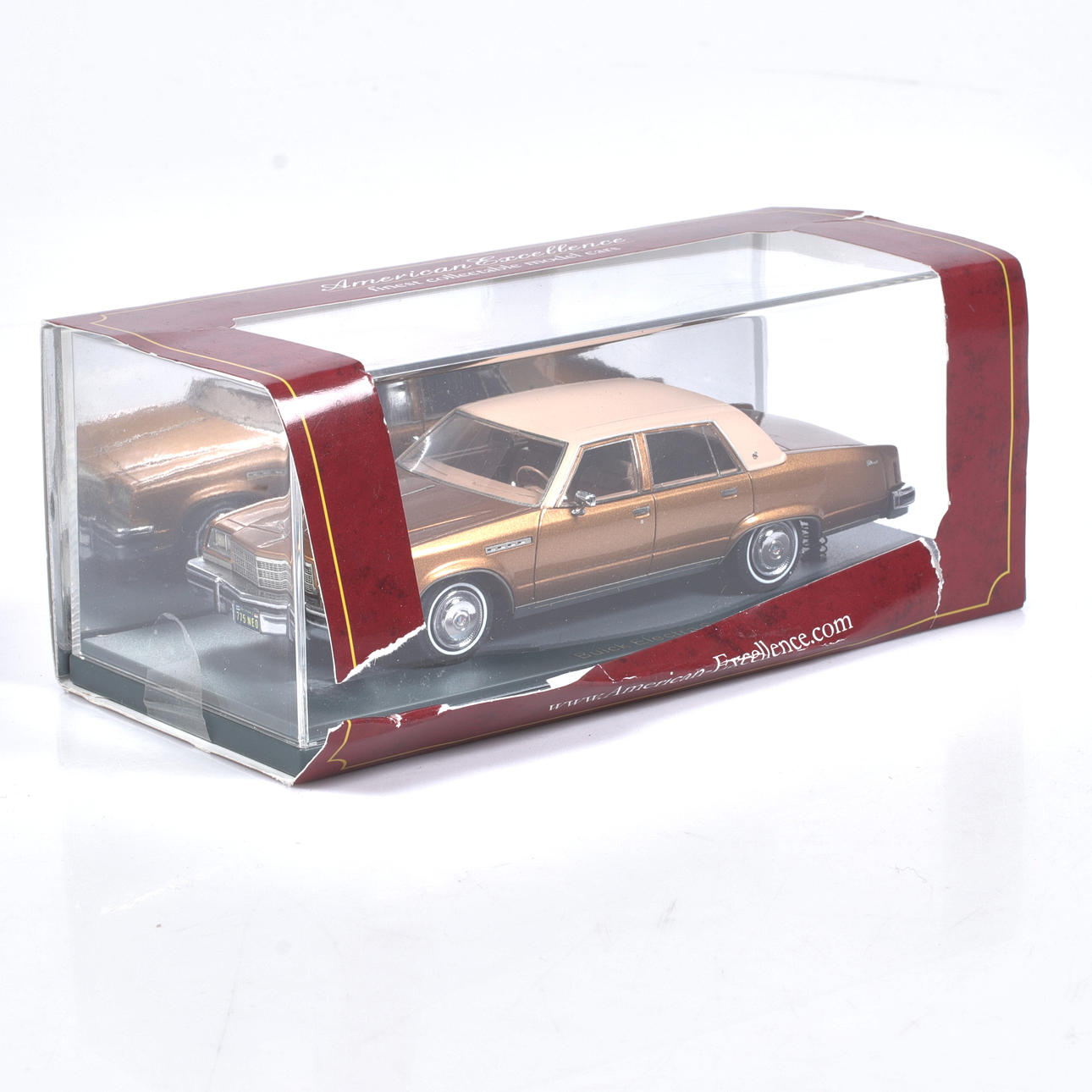 MODEL CAR, metal/resin, Buick Electra Sedan, NEO Models, 1:43