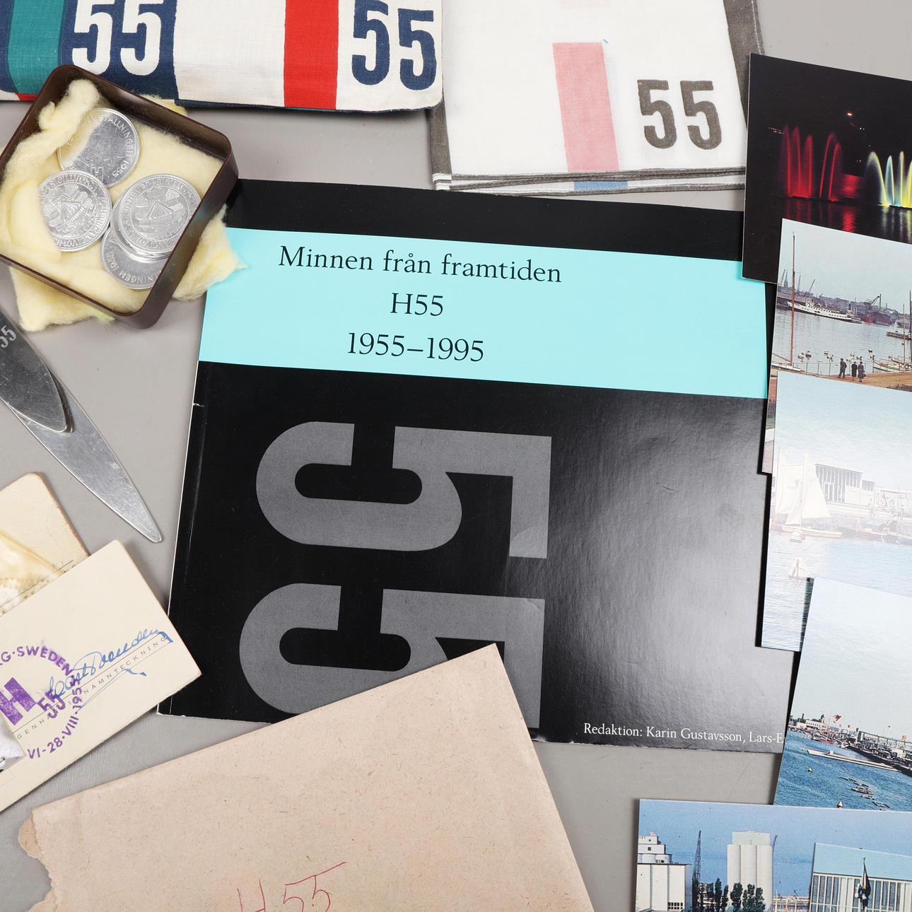 H55, commemorative items, lot.
