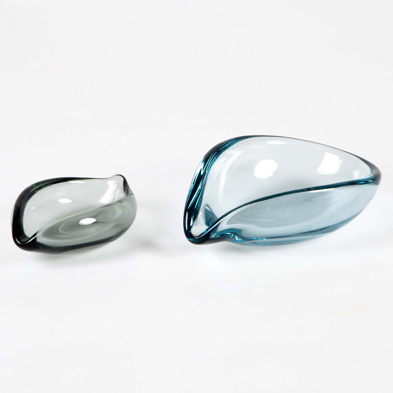 PER LÜTKEN. Holmegaard, bowl, 2 pieces.