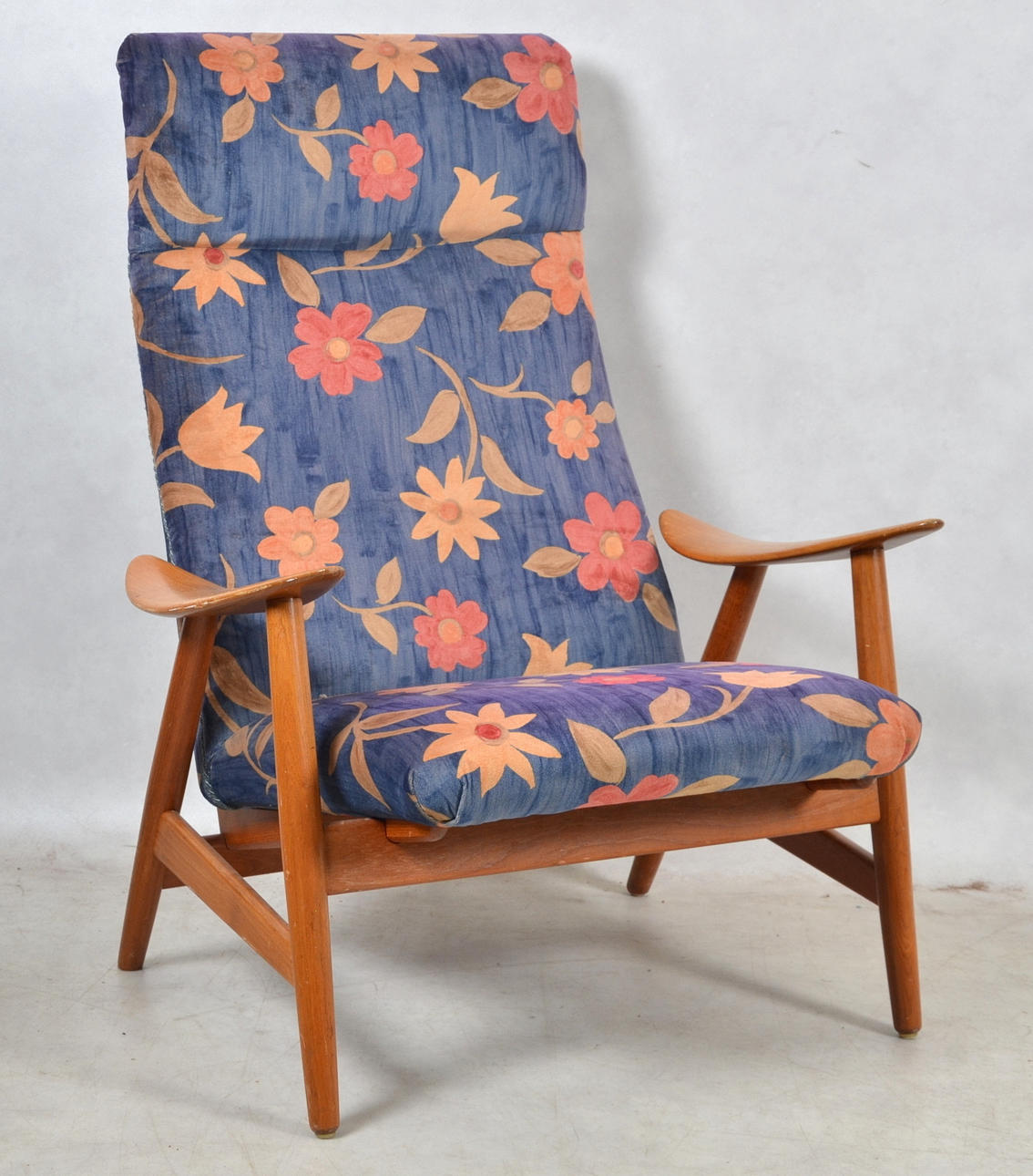 KARMFÅTÖLJ, 1900-tal.