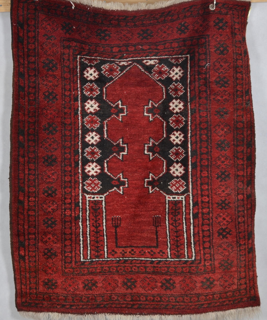 BÖNEMATTA, handknuten, 105x93 cm.