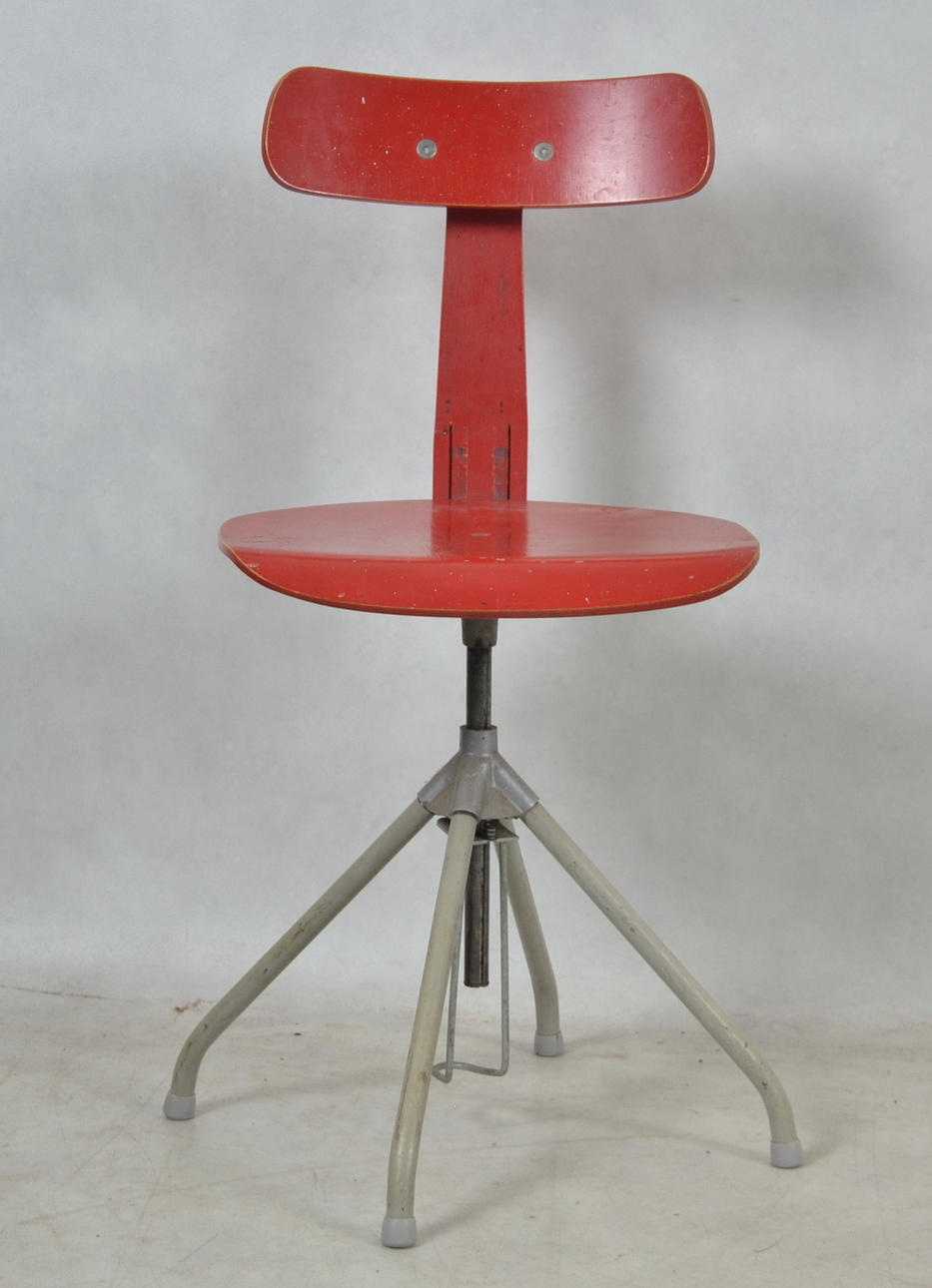 SKRIVBORDSTOL, industridesign, 1900-tal.