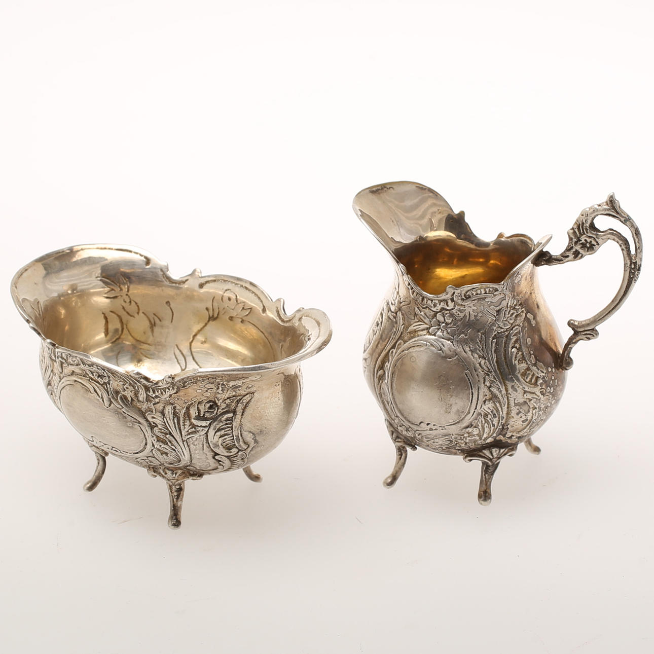 SOCKERSKÅL, GRÄDDKANNA. Silver, Gewe, Malmö, rokokostil.