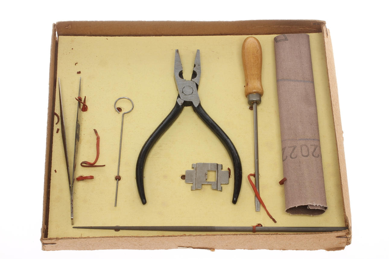 MÄRKLIN Pflegewerkzeug 397/1, underhållsverktyg med instruktion och originalkartong.