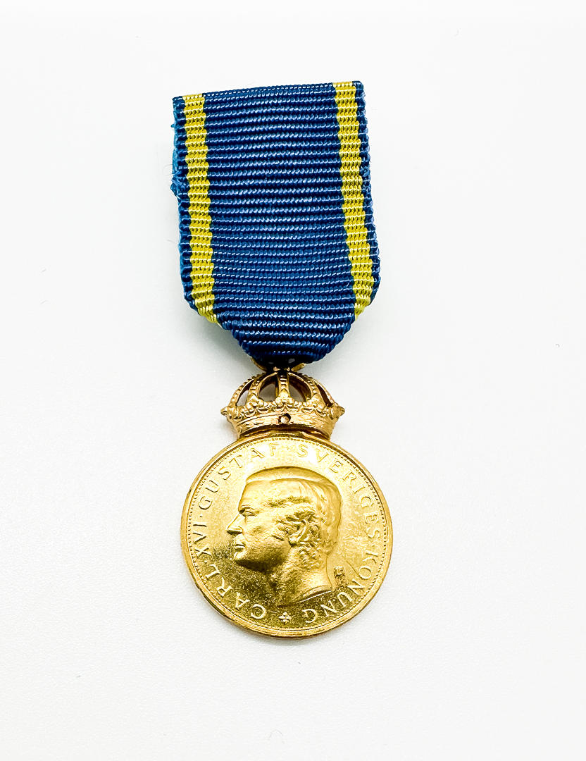 Medal of Merit. 23k Gold. Coins, Medals & Stamps - Orders & Medals ...