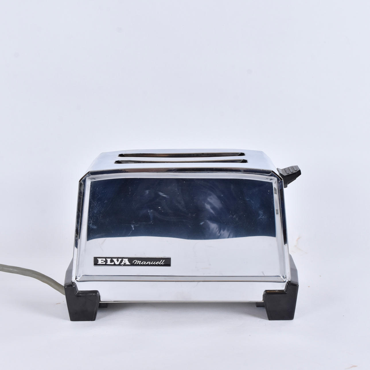 A toaster, Elva, 1960's.