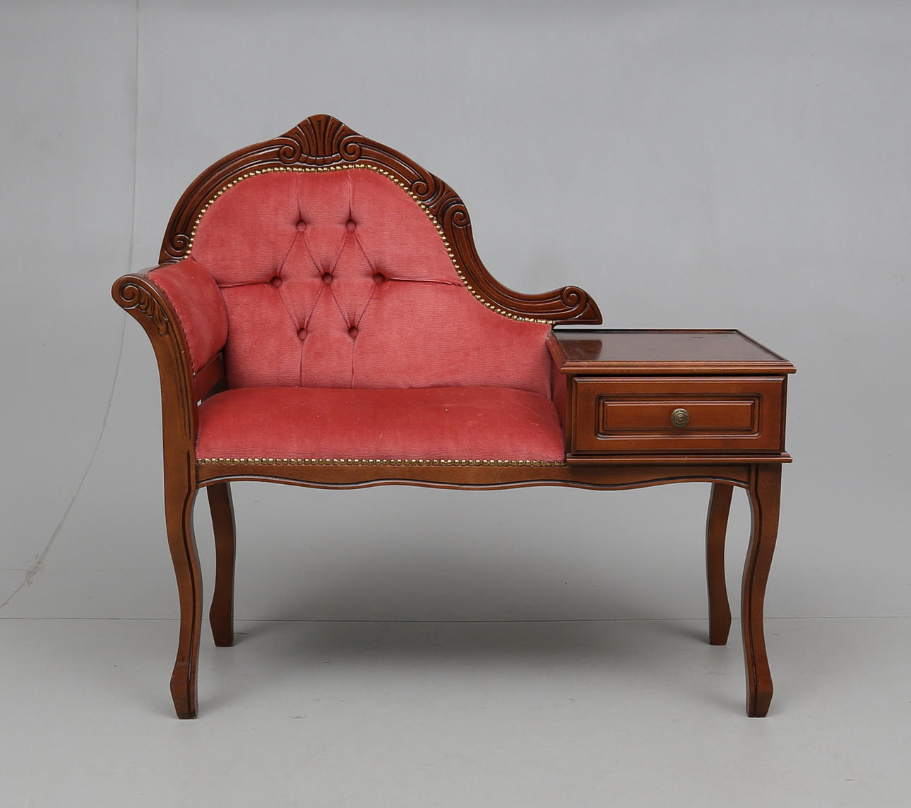 HALLMÖBEL, rokokostil, 1900-talets andra hälft.