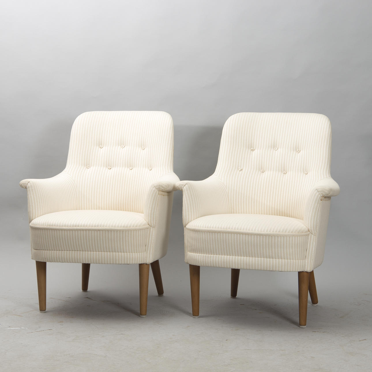 FÅTÖLJER, 1 par, "Husmor", Carl Malmsten.