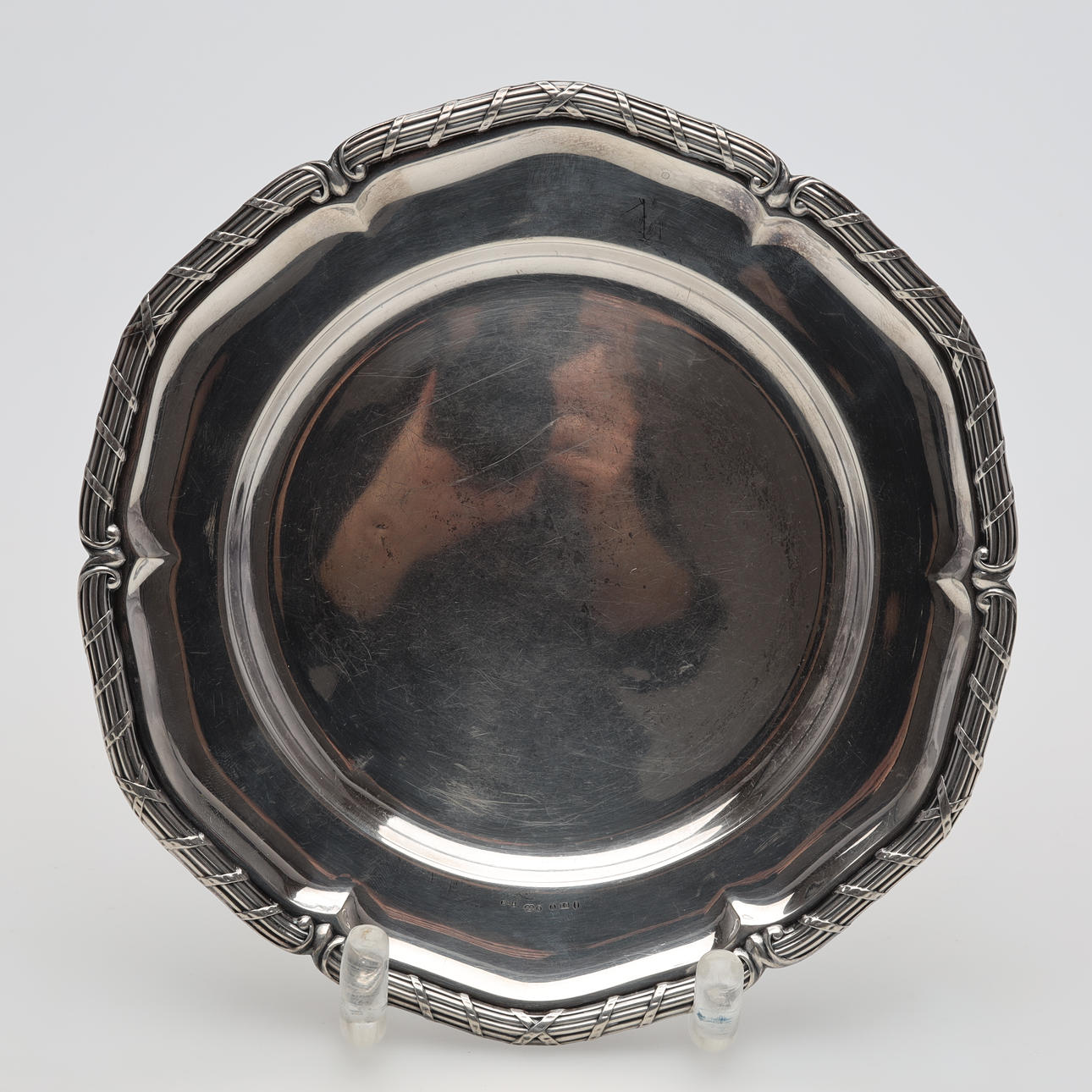 FAT silver weight about 198 grams.