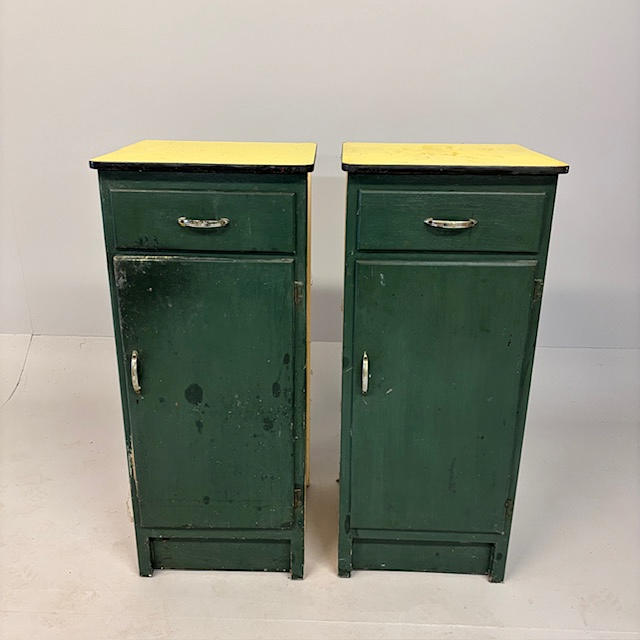 MID CENTURY KITCHEN CUPBOARDS.