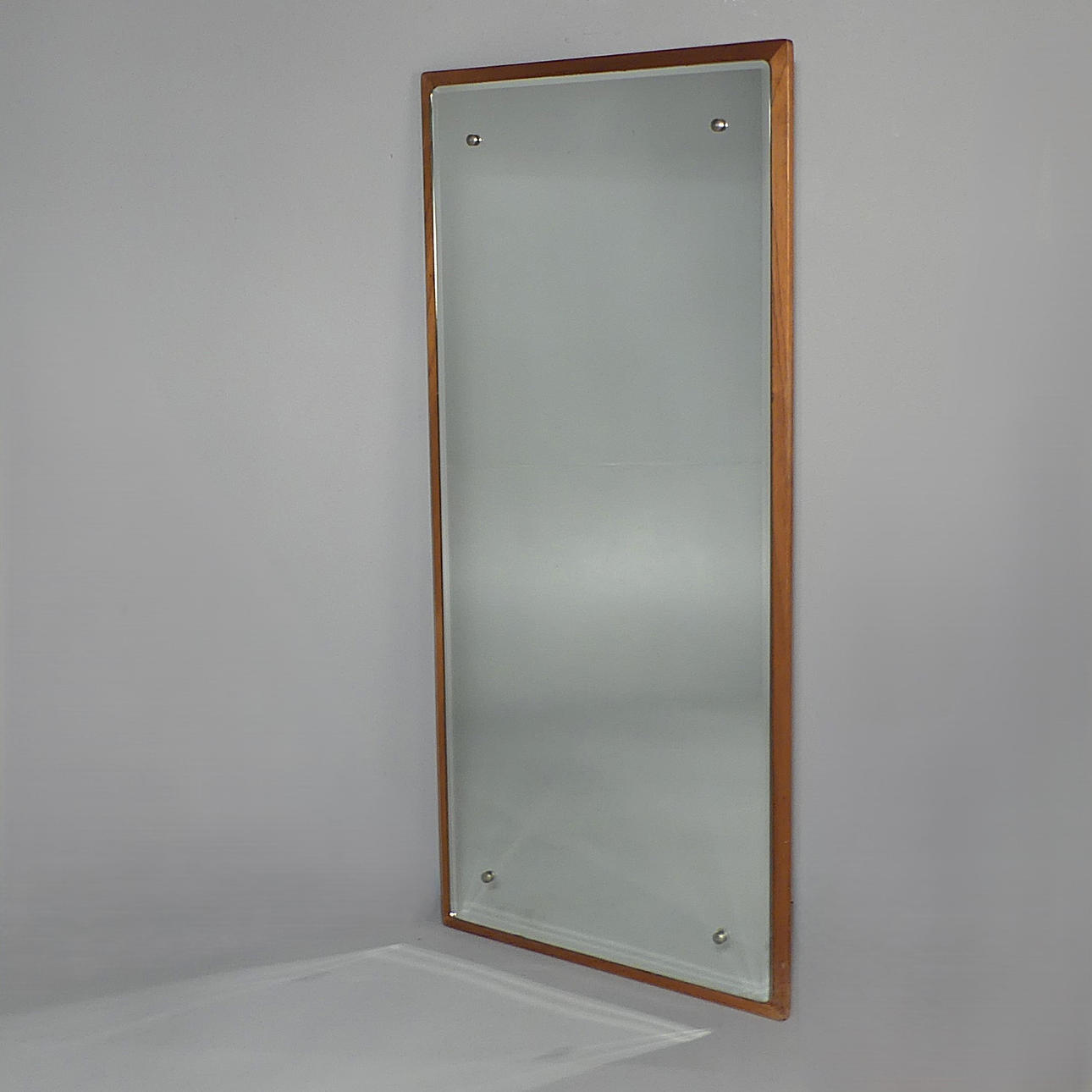 MIRROR WITH TEAK FRAME.