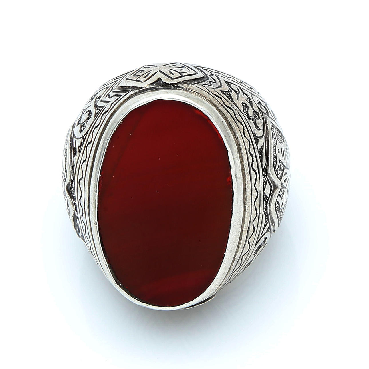 Turkish ring in silver with agate simile, 20th Century.