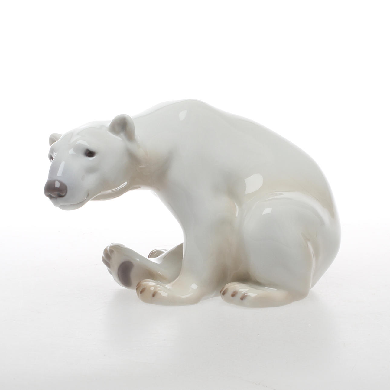 FIGURIN, Isbjörn, modell 1629, Bing & Gröndahl.