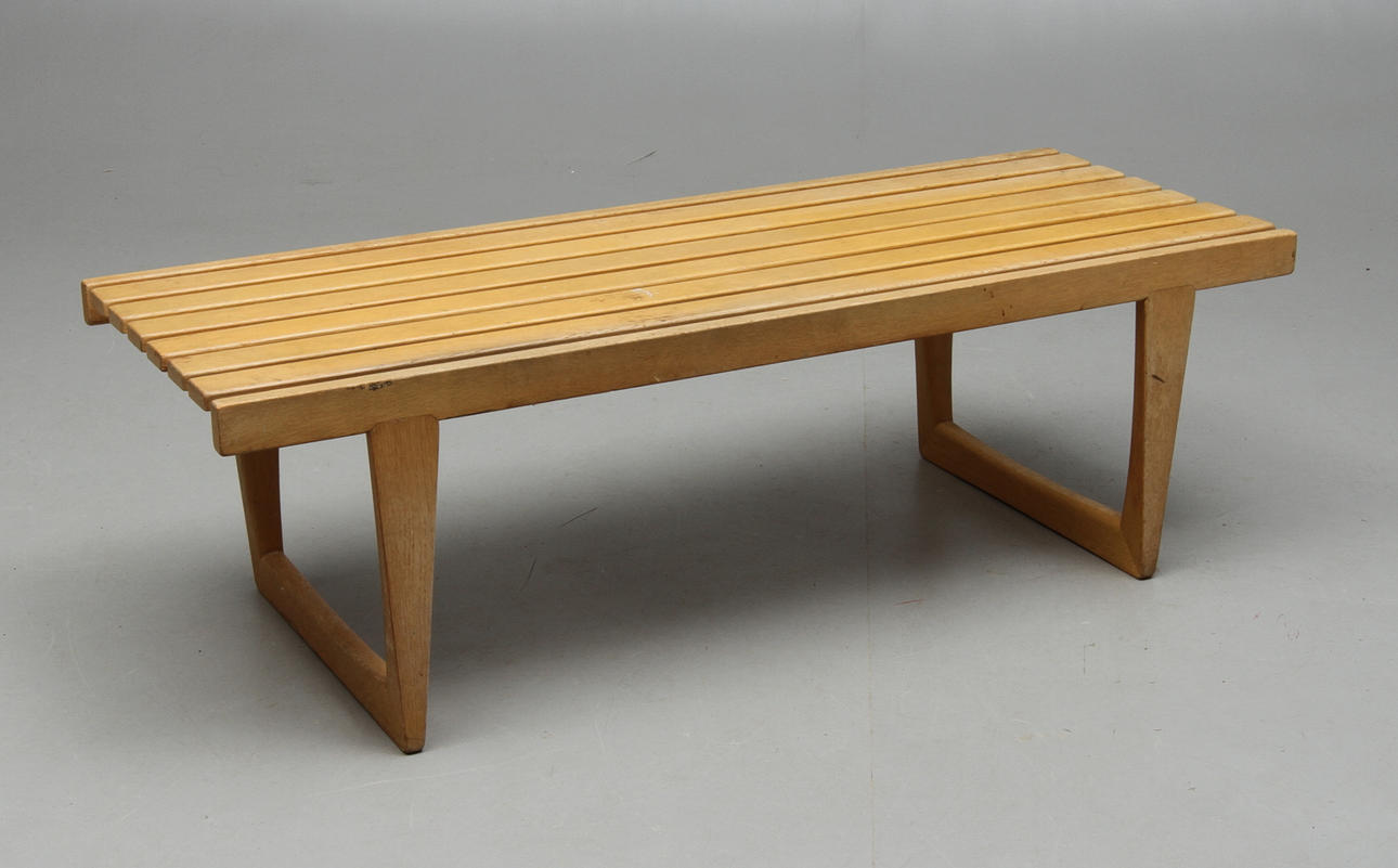 BÄNK, "Tokyo", Yngvar Sandström, för NK:s Triva serie, 1900-tal.