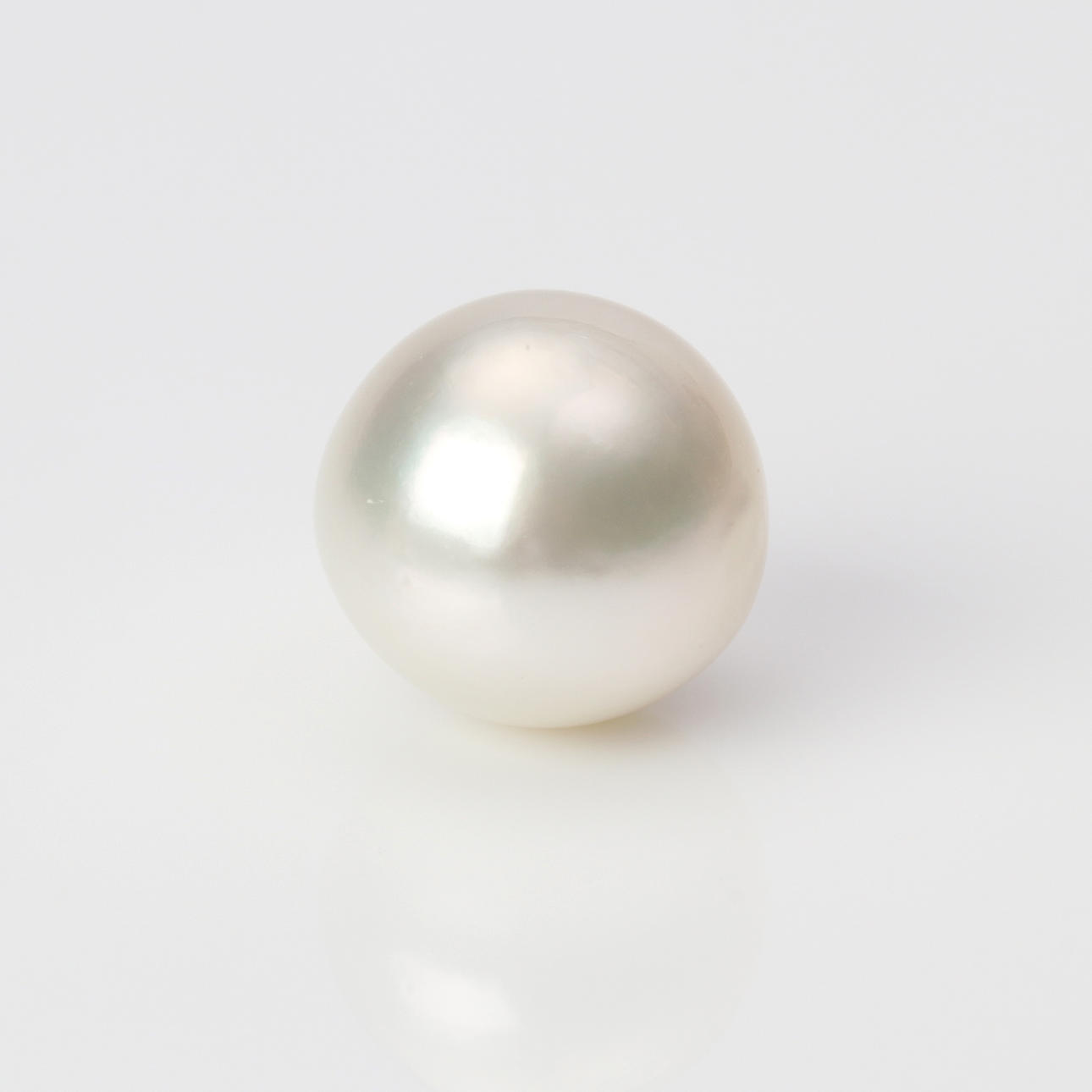 PEARL approx. 13.1 mm.