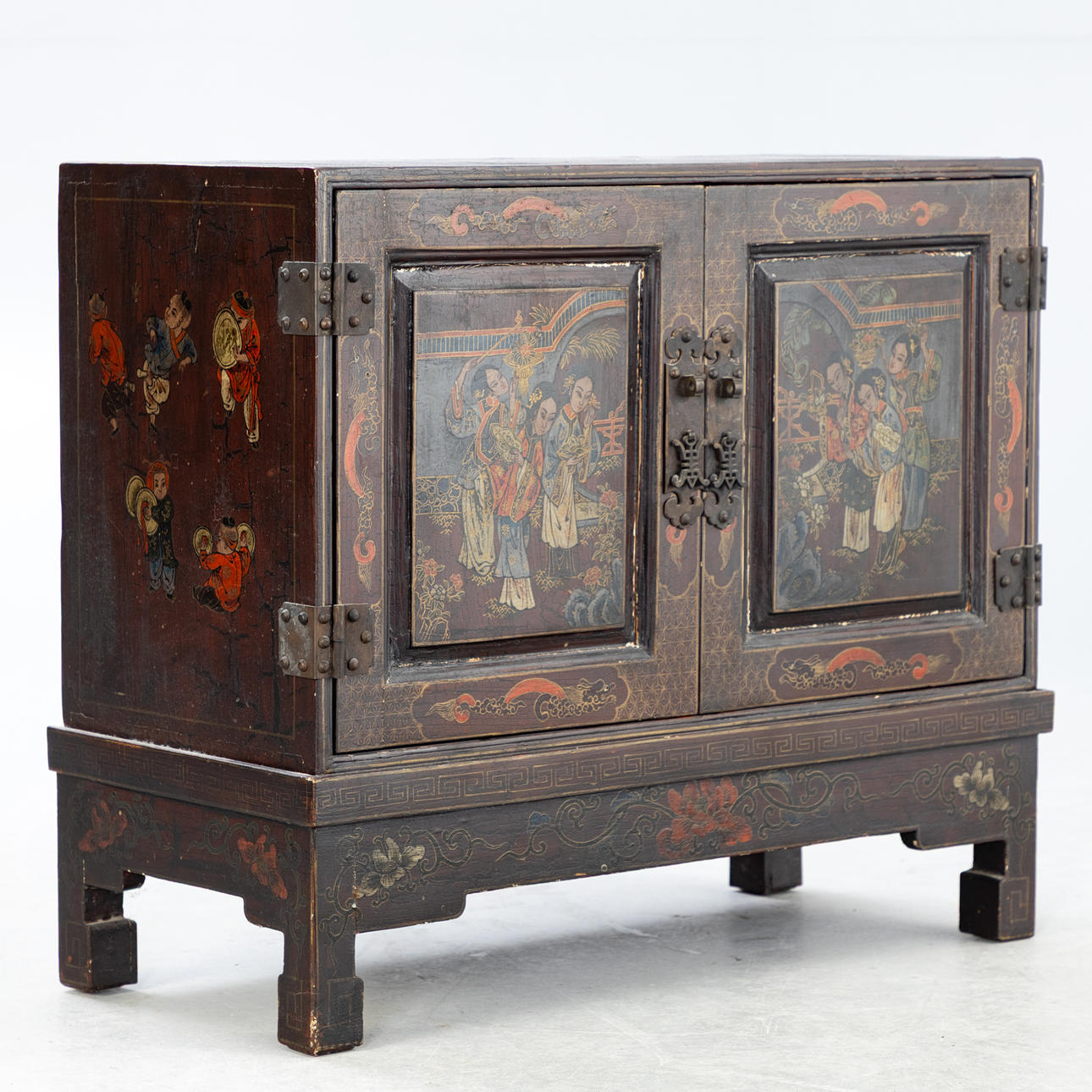 Small filing cabinet, China, 20. Jh.