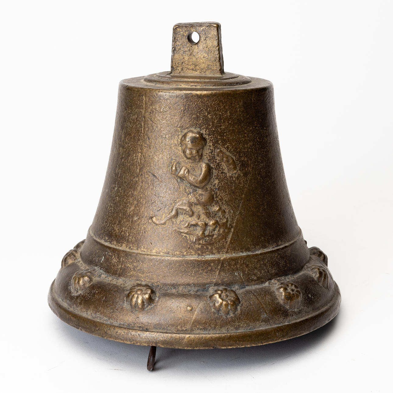 A bronze bell, 19th century.