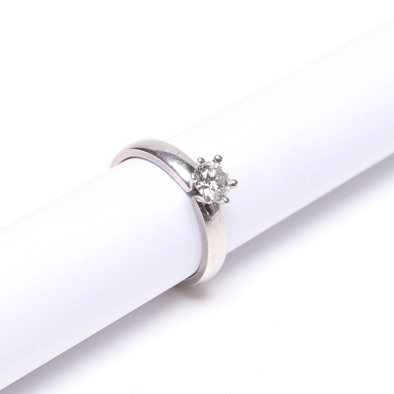 SOLITAIRE RING, Platinum, 950, 0,4 CT, weight approx. 4,7 grams.