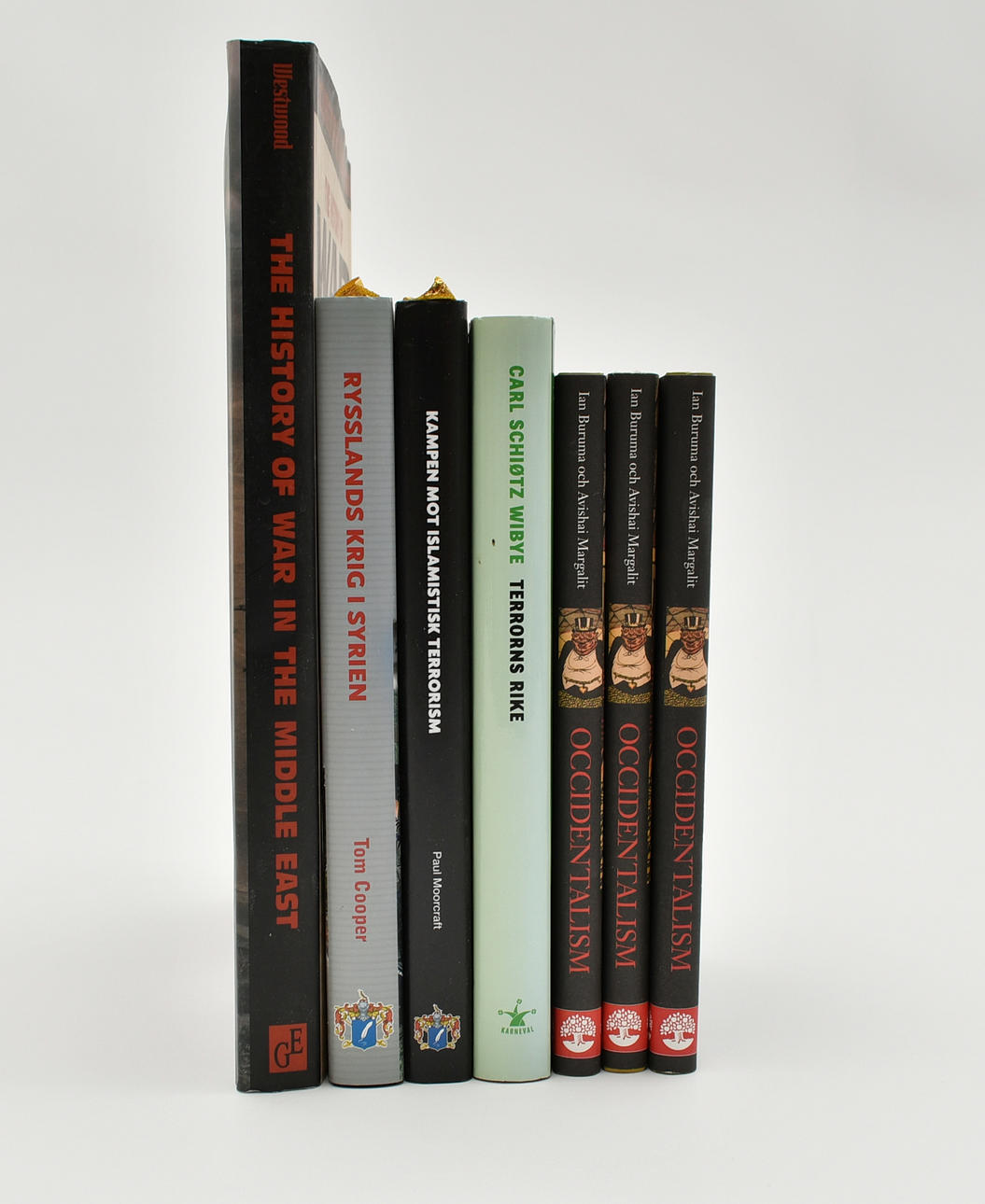 Krig i mellan östern. 7 volymer.