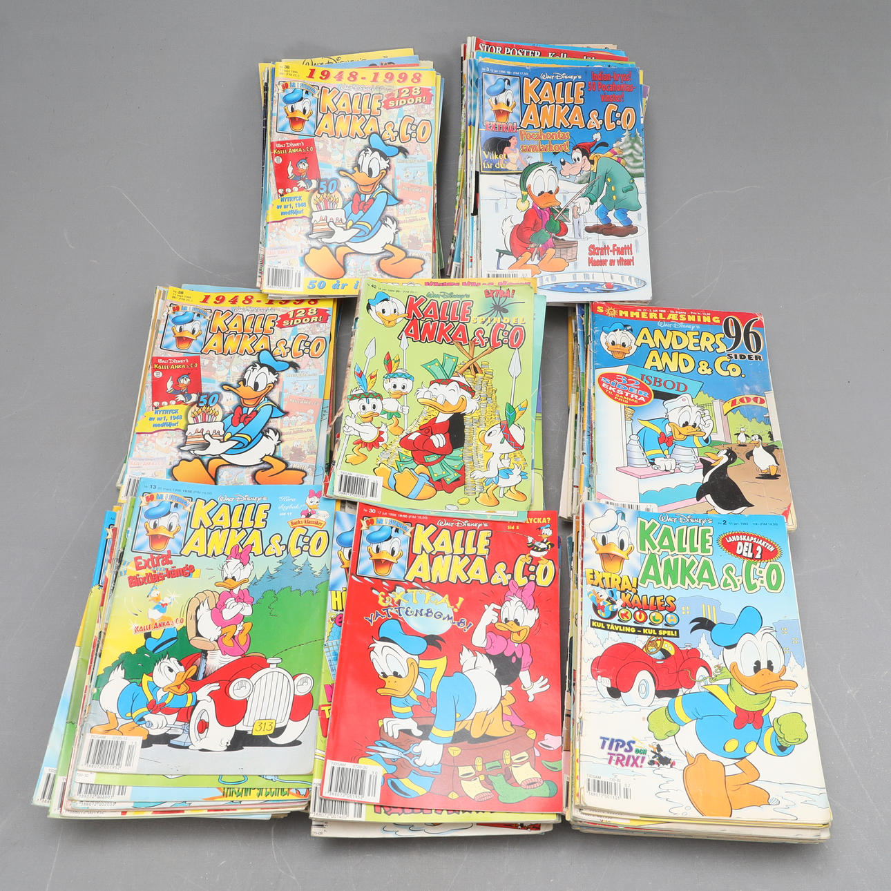 COMIC BOOKS, about 220 pieces, Donald Duck.