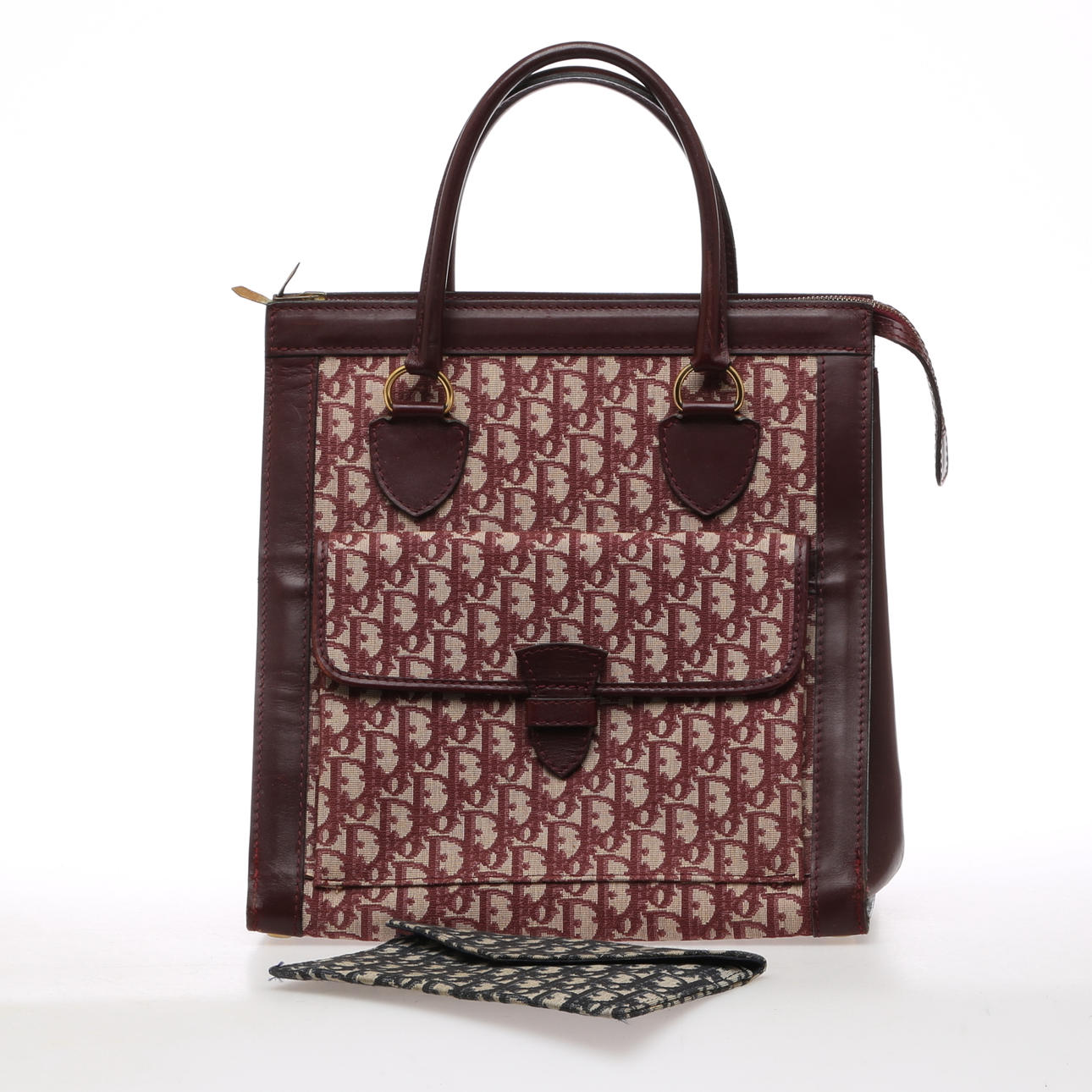 HANDVÄSKA samt KUVERTVÄSKA, Christian Dior, 1900-talets andra hälft.