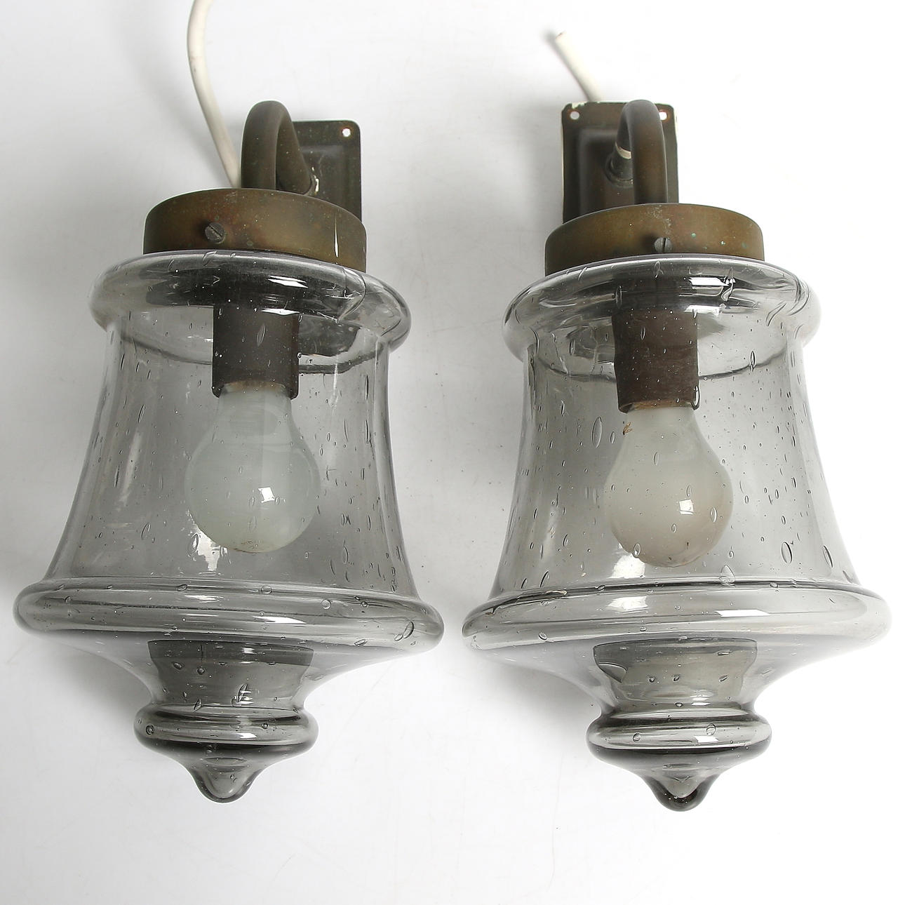 UTEBELYSNING/VÄGGLYKTOR, ett par, 1900-talets sista kvartal.