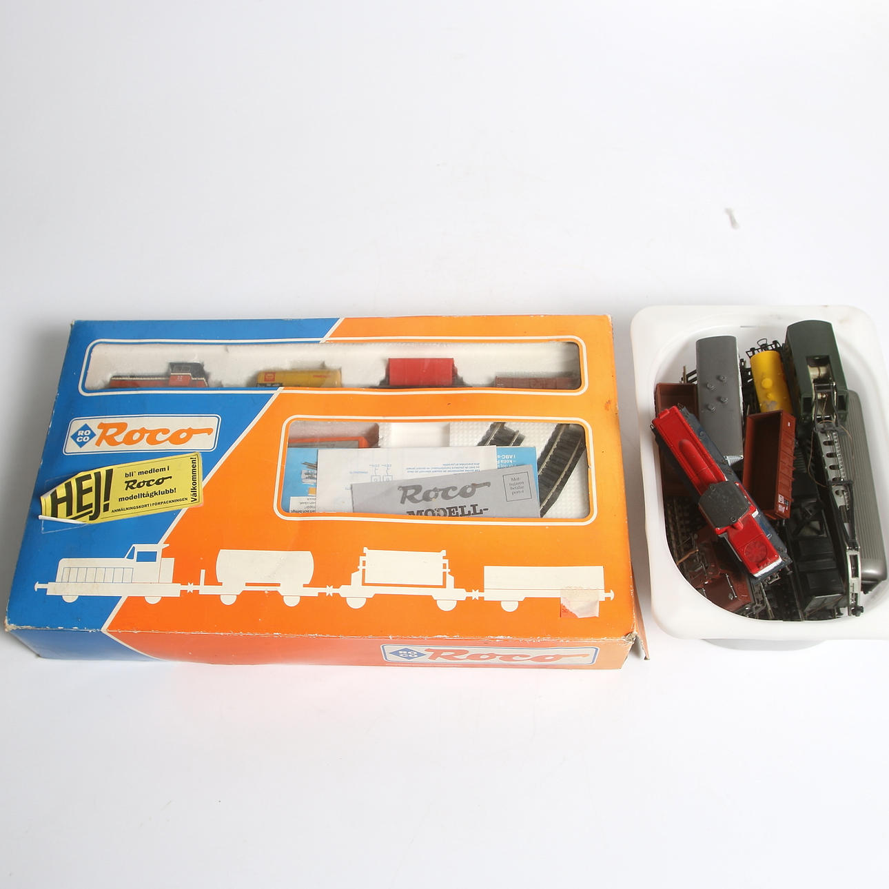 MODELLJÄRNVÄG, blandade delar, Roco, 1900-tal.