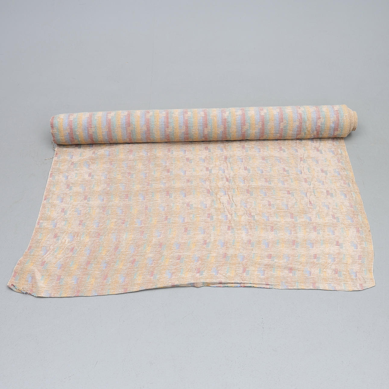 MÖBELTEXTIL. 7 x 1,5 meter.