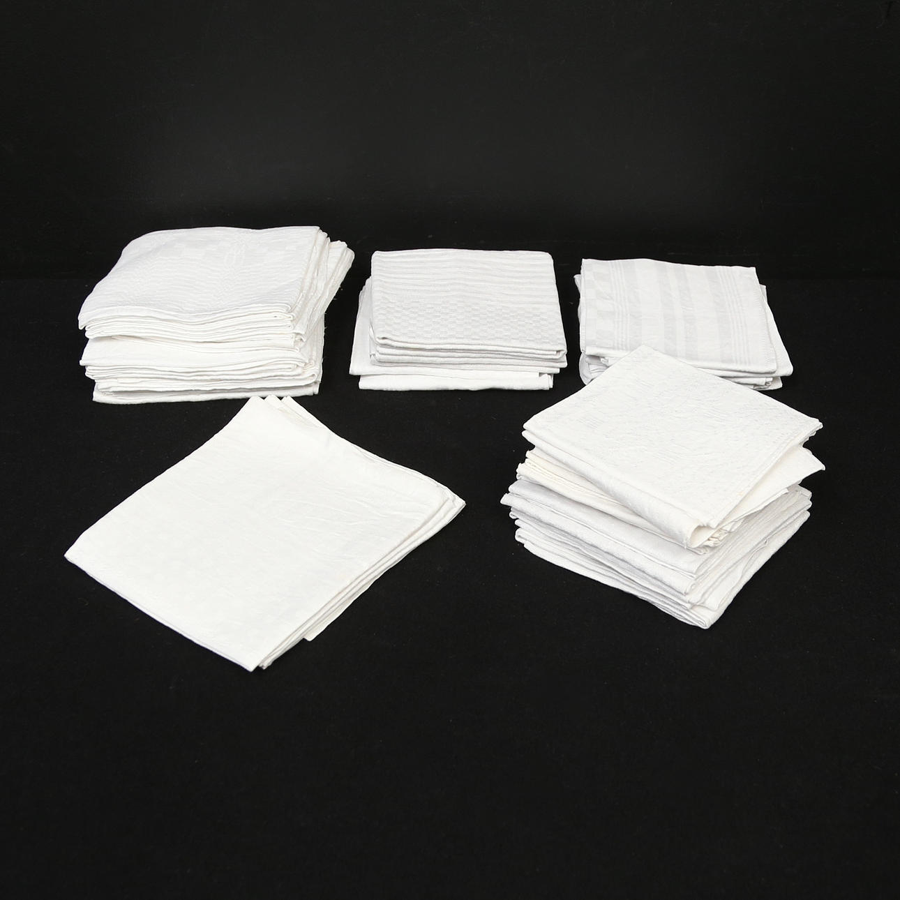 SERVETTER/HANDDUKAR, ca 30 st.