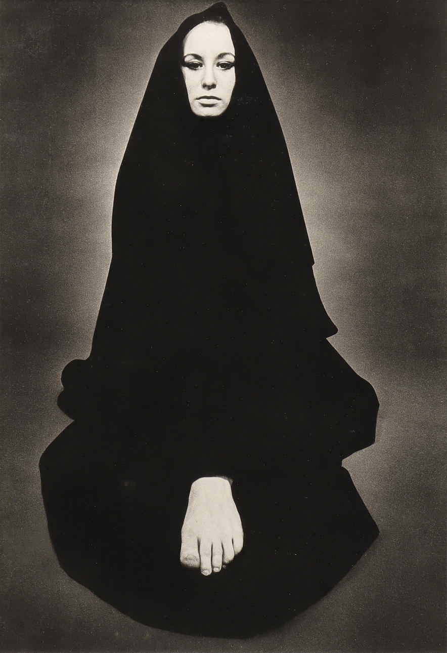 NILS-ERIK WIKEBÄCK. “Model”.