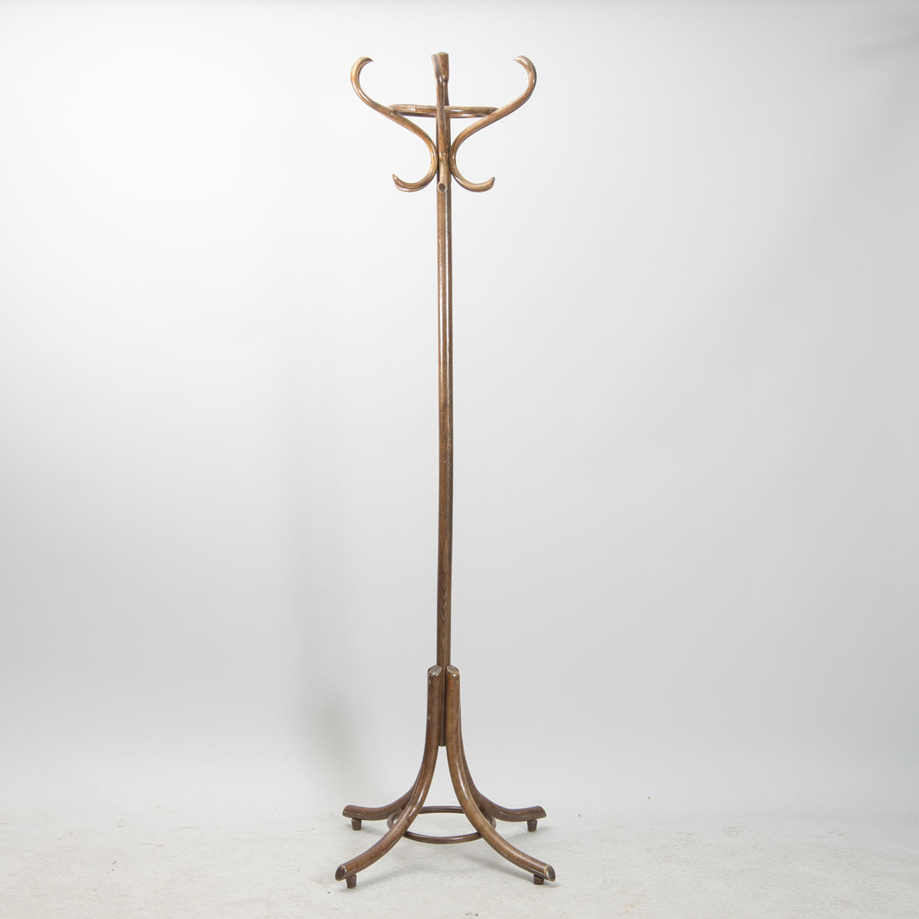 TAMBURMAJOR, böjträ, Thonetstil, 1900-talets första hälft.