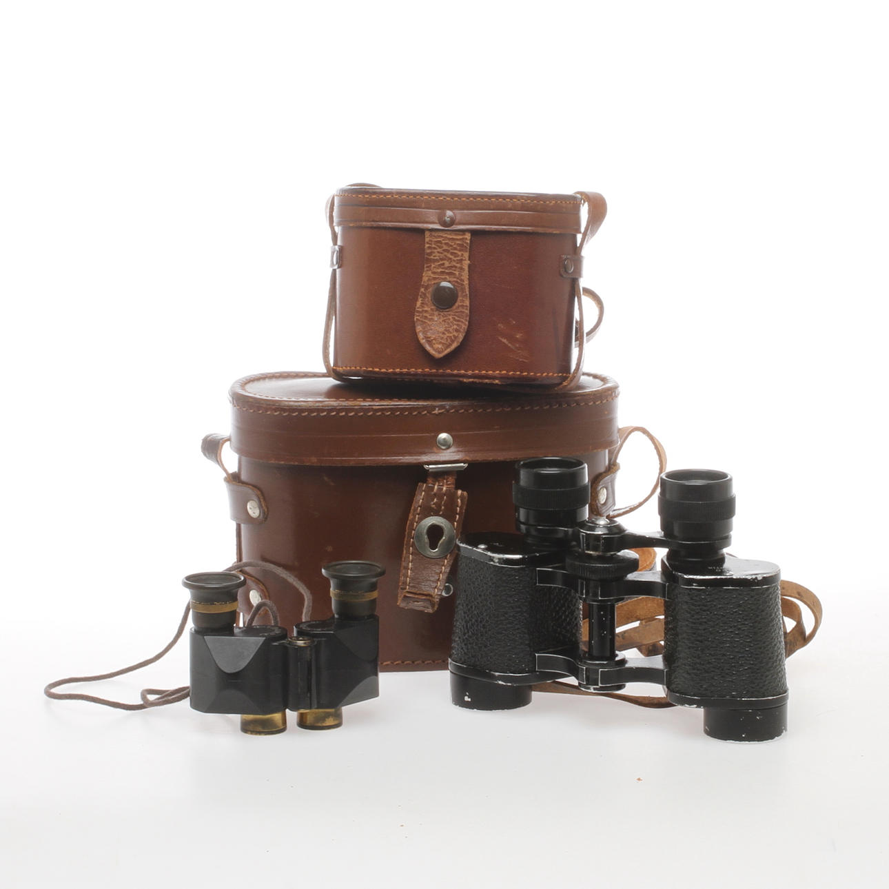 KIKARE, 2 st, med fodral, Mirakel Harwix Berlin samt Lido, 1900-tal.