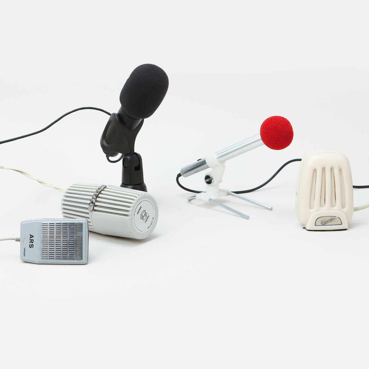 MICROPHONES, 5 pcs, including Hosiden, Philips.