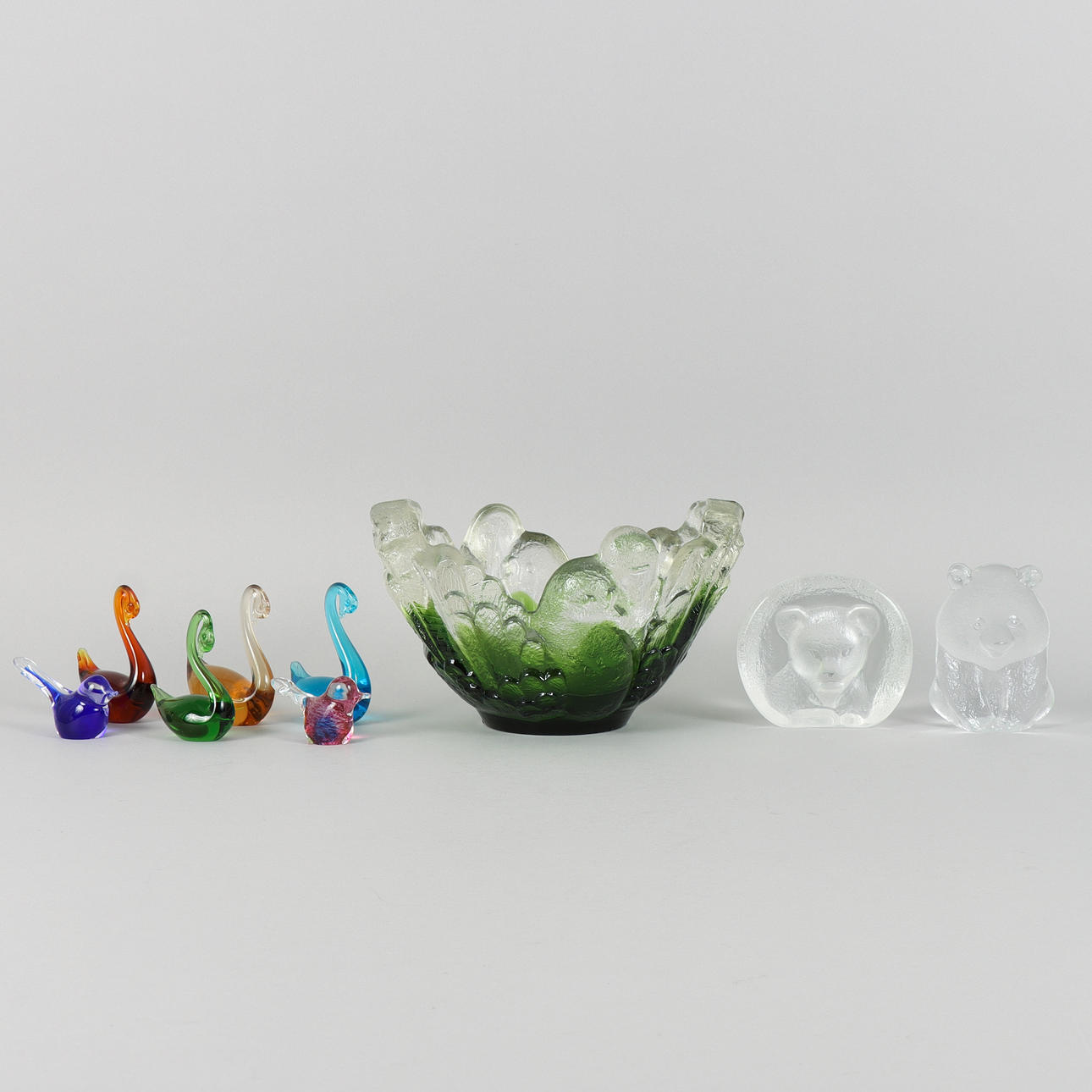 GLASS OBJECTS. Glass - Other - Auctionet
