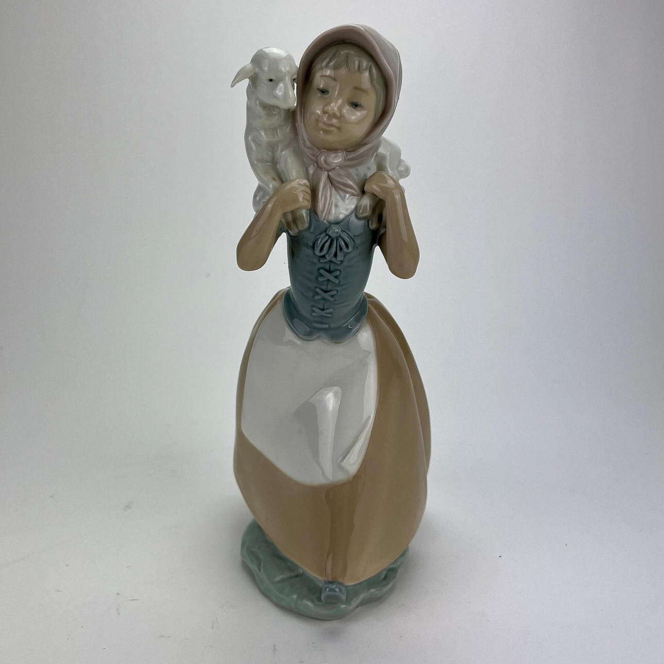 FIGURIN, porslin, Nao, Lladro, Spanien.