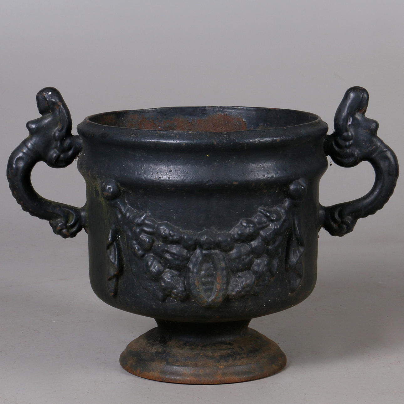 URNA, gjutjärn, 1900-tal.