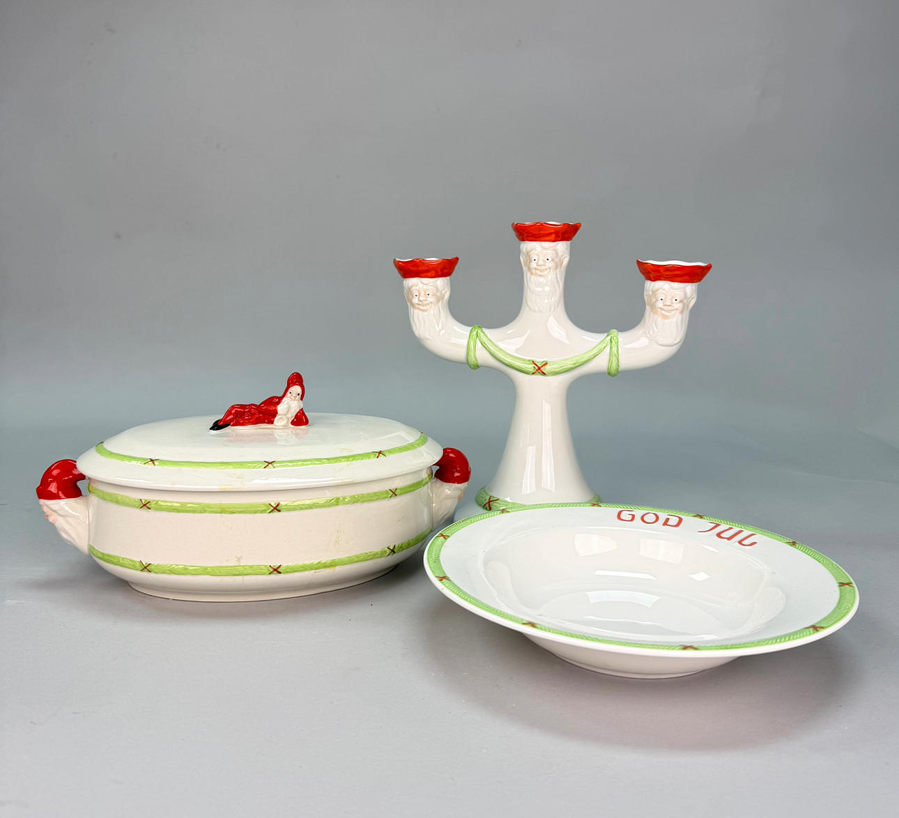 JUL SERVIS DELAR" - Gustavsberg "God Jul".