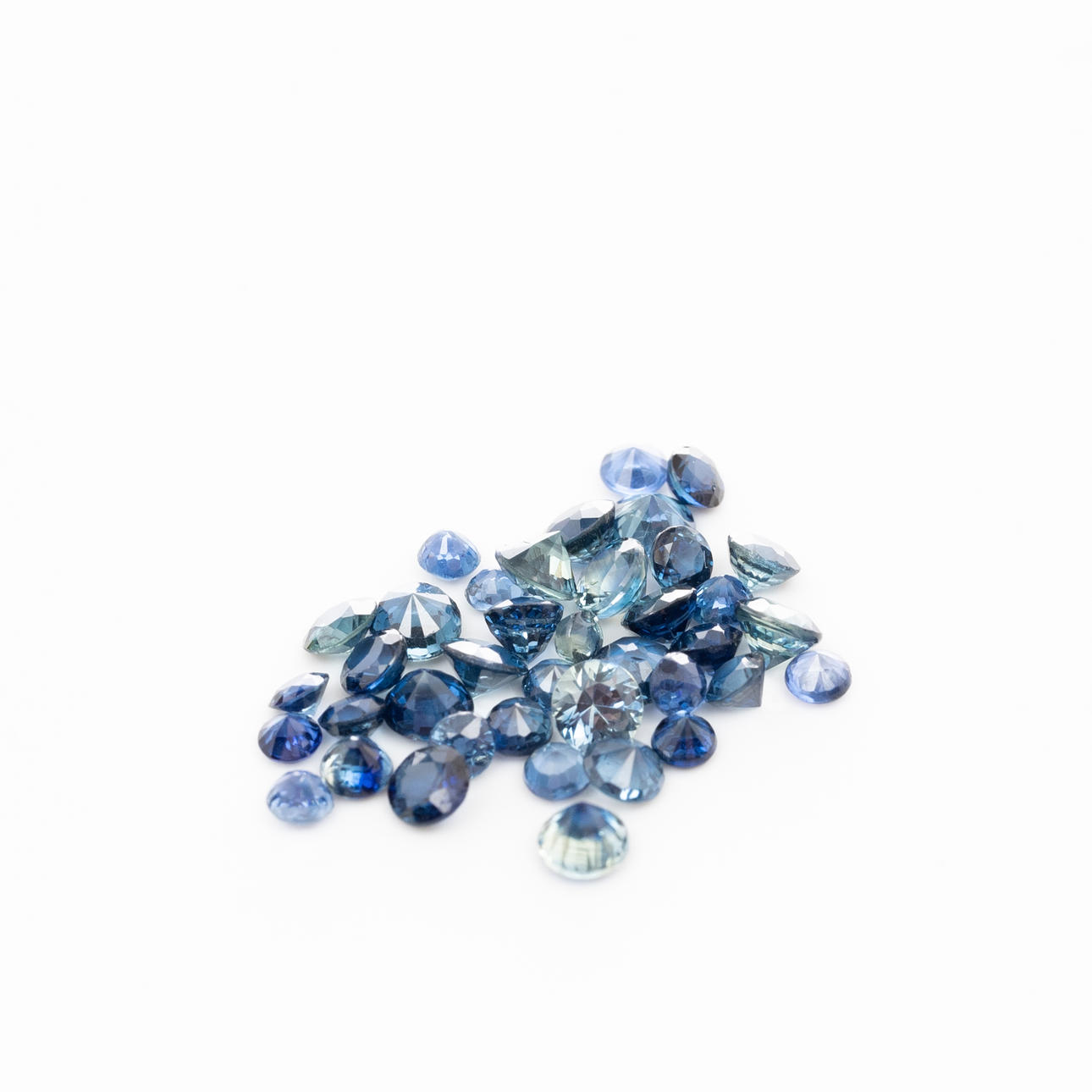 SAPPHIRES, 4,15 ct.